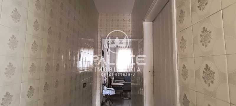 Casa à venda com 2 quartos, 140m² - Foto 7