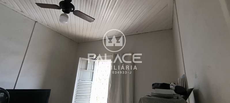 Casa à venda com 2 quartos, 140m² - Foto 11