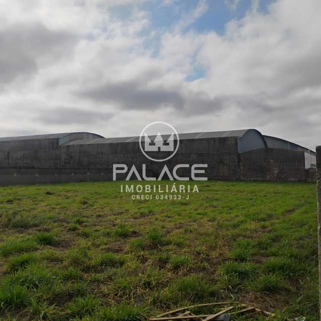 Terreno para alugar, 1683m² - Foto 2