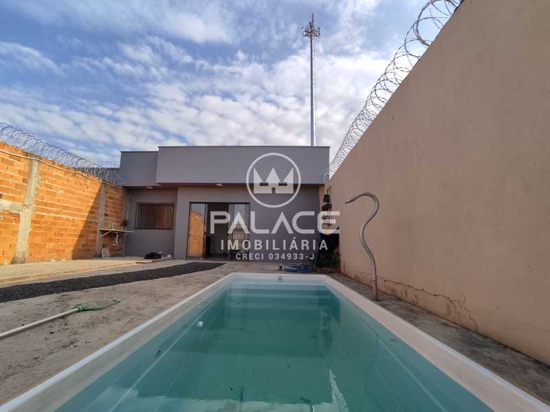 Casa para alugar com 3 quartos, 97m² - Foto 1