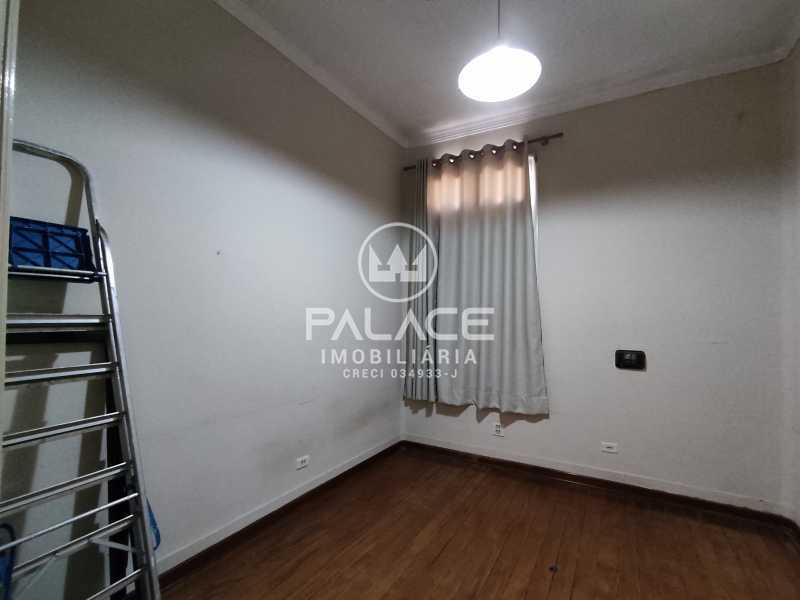 Casa para alugar com 4 quartos, 197m² - Foto 12