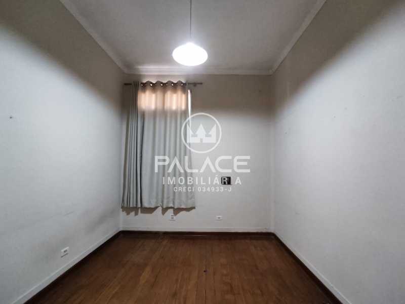 Casa para alugar com 4 quartos, 197m² - Foto 13