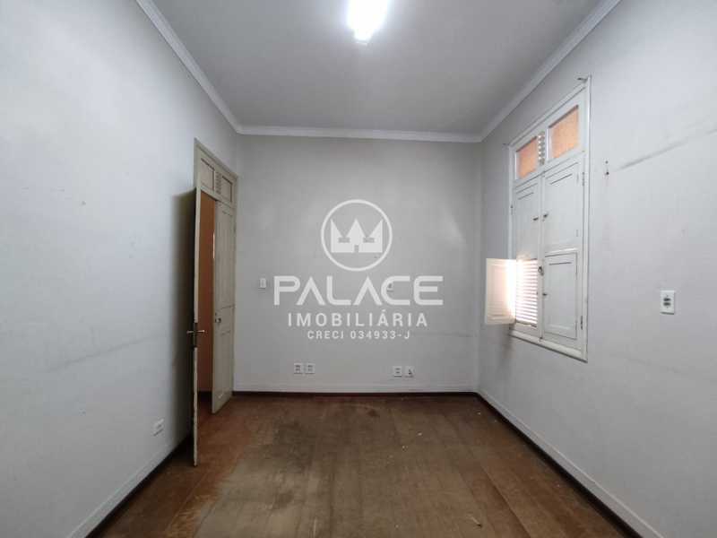 Casa para alugar com 4 quartos, 197m² - Foto 6