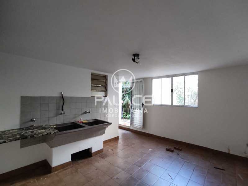 Casa para alugar com 4 quartos, 197m² - Foto 22