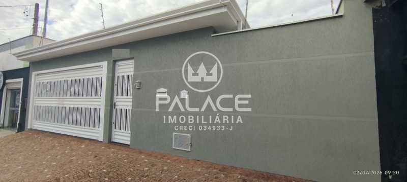 Casa para alugar com 3 quartos, 300m² - Foto 1