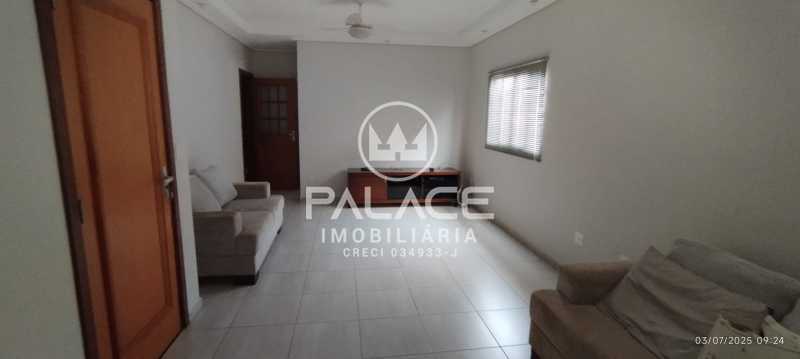 Casa para alugar com 3 quartos, 300m² - Foto 7