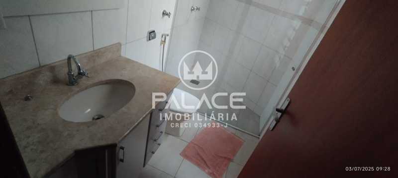Casa para alugar com 3 quartos, 300m² - Foto 23