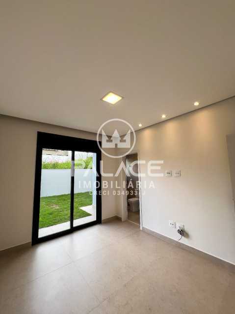Casa de Condomínio à venda com 3 quartos, 232m² - Foto 9