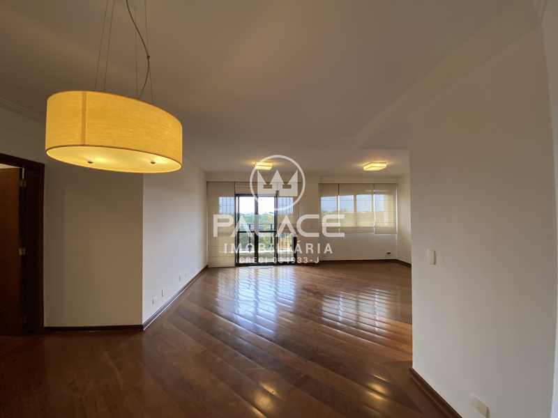 Apartamento à venda com 3 quartos, 255m² - Foto 2