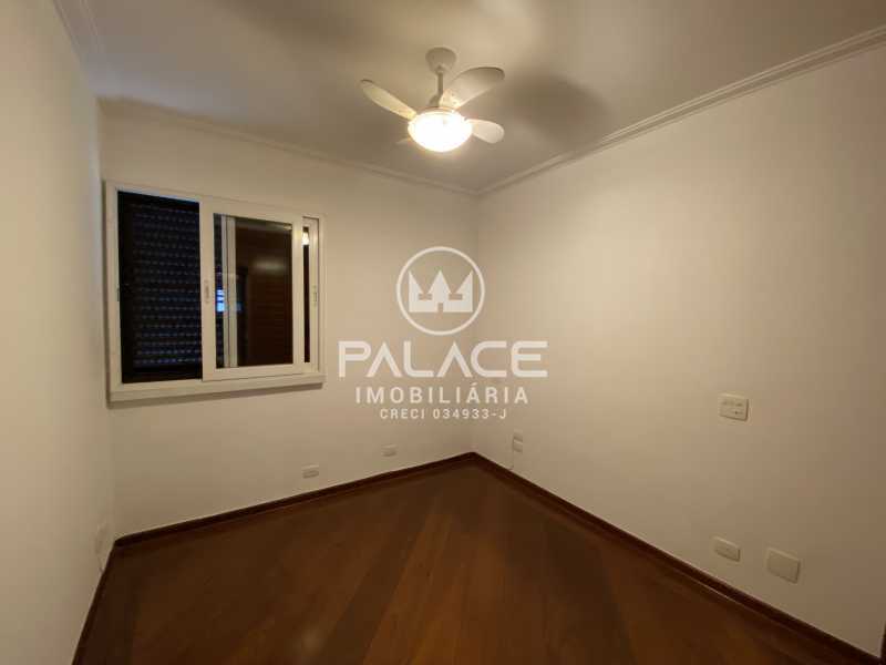 Apartamento à venda com 3 quartos, 255m² - Foto 9
