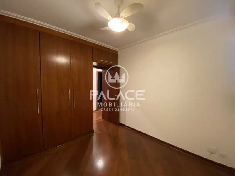 Apartamento à venda com 3 quartos, 255m² - Foto 11