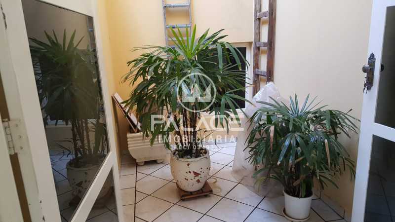 Casa à venda com 2 quartos, 190m² - Foto 16