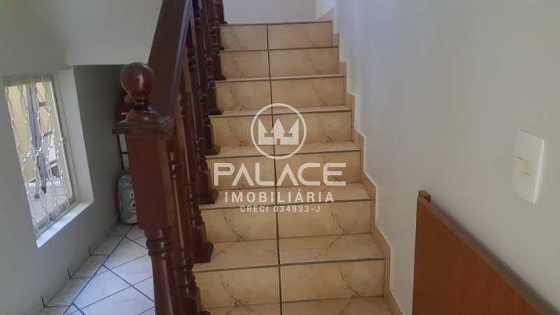 Casa à venda com 2 quartos, 190m² - Foto 18