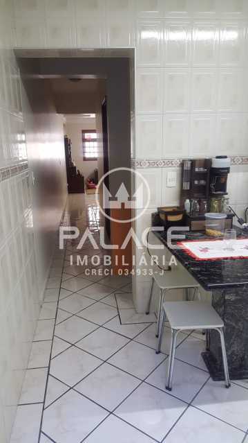 Casa à venda com 2 quartos, 190m² - Foto 19