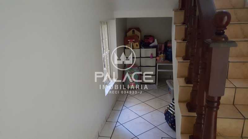Casa à venda com 2 quartos, 190m² - Foto 21