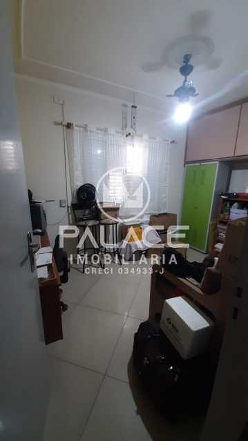 Casa à venda com 2 quartos, 130m² - Foto 4