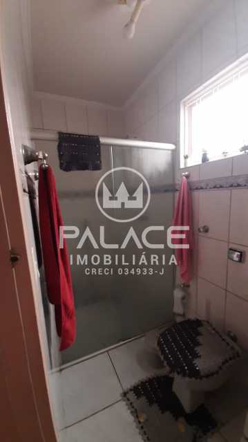 Casa à venda com 2 quartos, 130m² - Foto 8