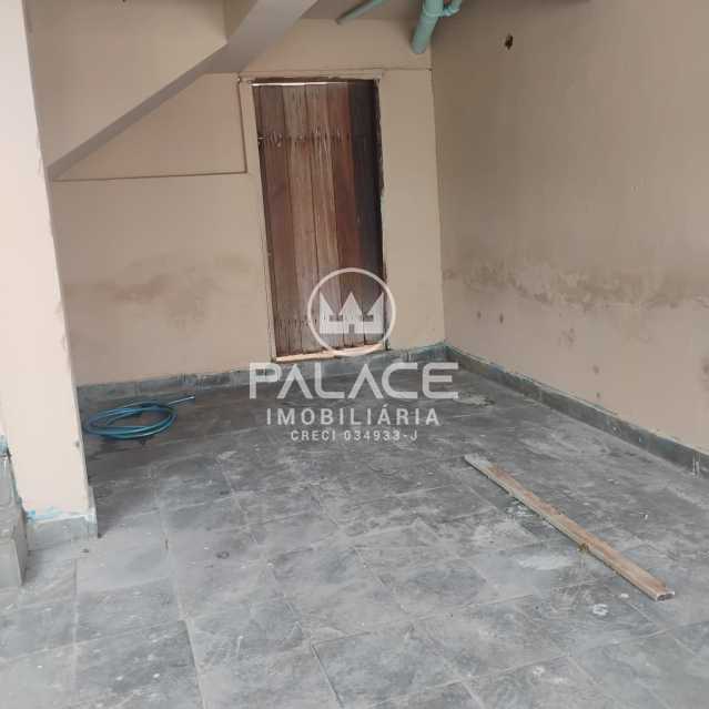 Casa para alugar com 3 quartos, 120m² - Foto 2