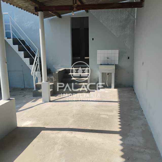 Casa para alugar com 3 quartos, 52m² - Foto 13