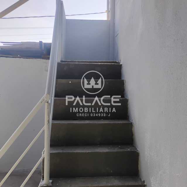 Casa para alugar com 3 quartos, 52m² - Foto 2