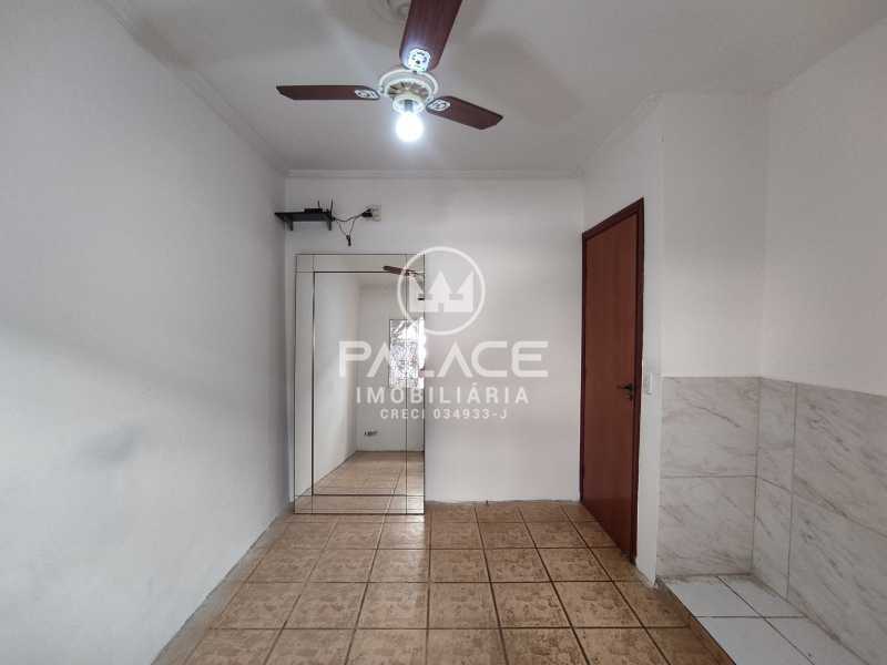 Casa à venda e aluguel com 3 quartos, 128m² - Foto 11