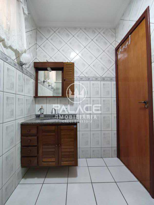 Casa à venda e aluguel com 3 quartos, 128m² - Foto 9