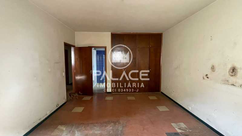 Casa para alugar com 3 quartos, 250m² - Foto 17
