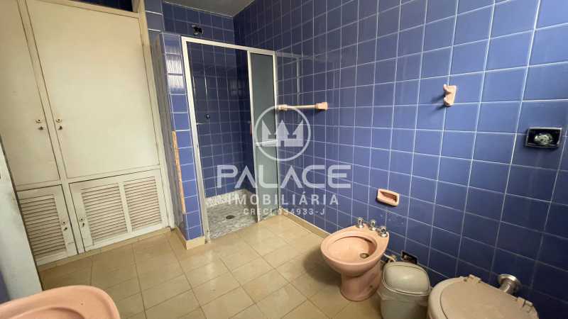 Casa para alugar com 3 quartos, 250m² - Foto 22