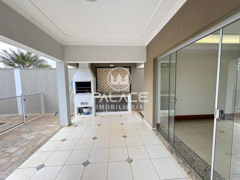Casa de Condomínio para alugar com 4 quartos, 258m² - Foto 22