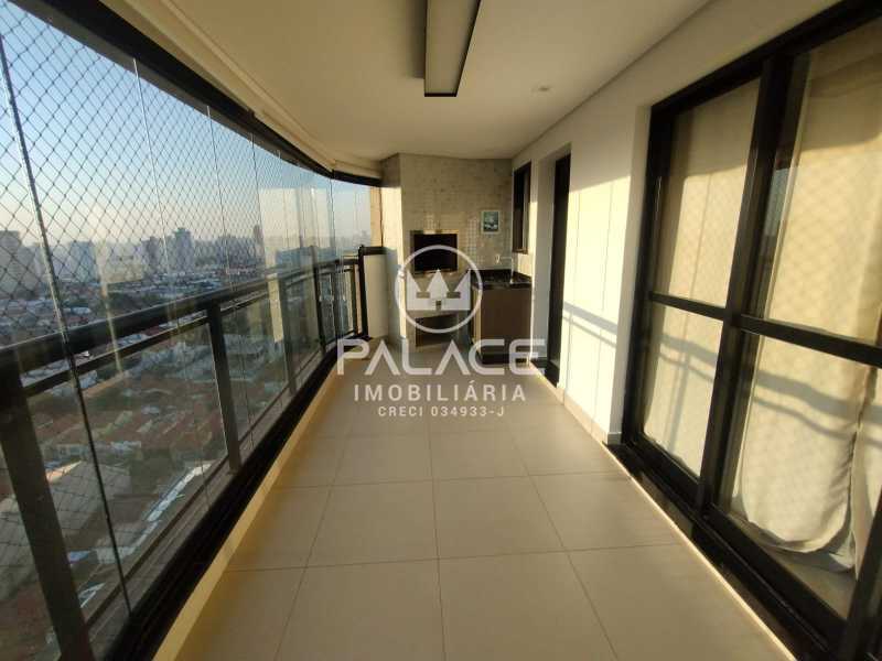 Apartamento para alugar com 5 quartos, 168m² - Foto 1