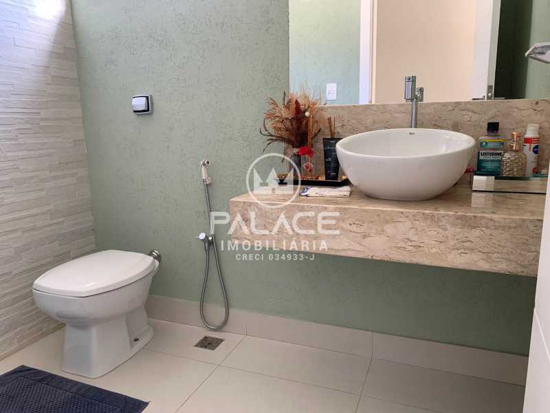 Casa de Condomínio para alugar com 3 quartos, 350m² - Foto 27