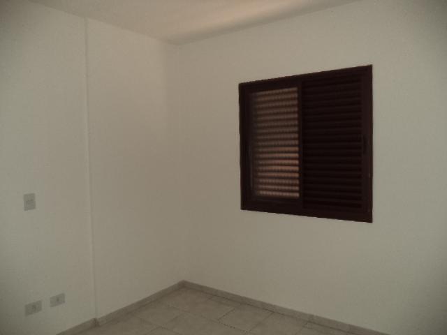 Apartamento à venda com 3 quartos, 70m² - Foto 12