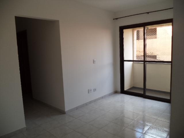 Apartamento à venda com 3 quartos, 70m² - Foto 6