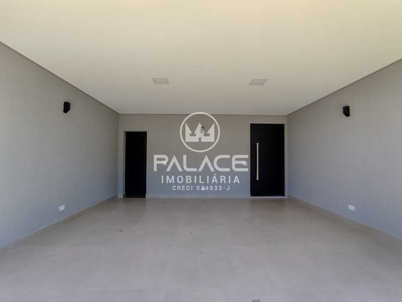 Casa de Condomínio à venda e aluguel com 3 quartos, 225m² - Foto 3