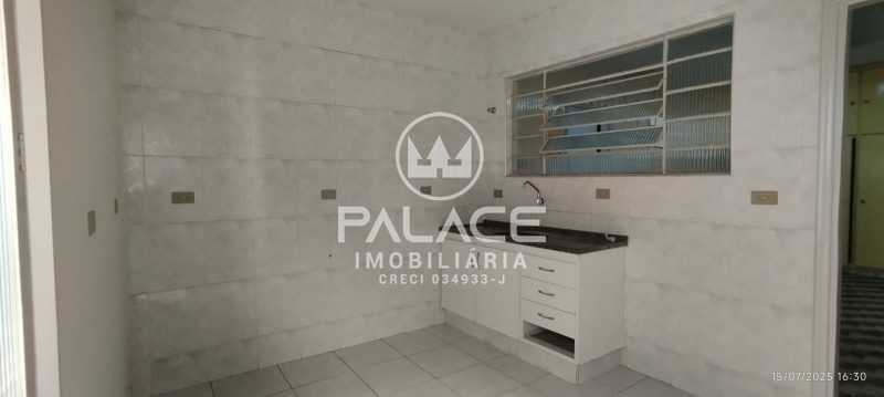 Casa para alugar com 3 quartos, 137m² - Foto 15