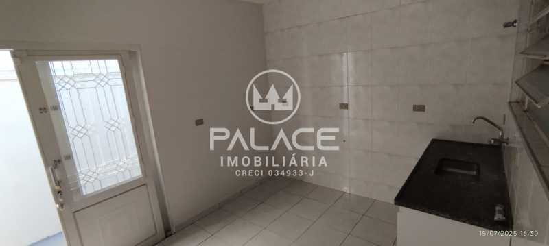 Casa para alugar com 3 quartos, 137m² - Foto 16
