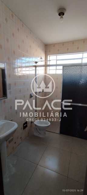 Casa para alugar com 3 quartos, 137m² - Foto 21