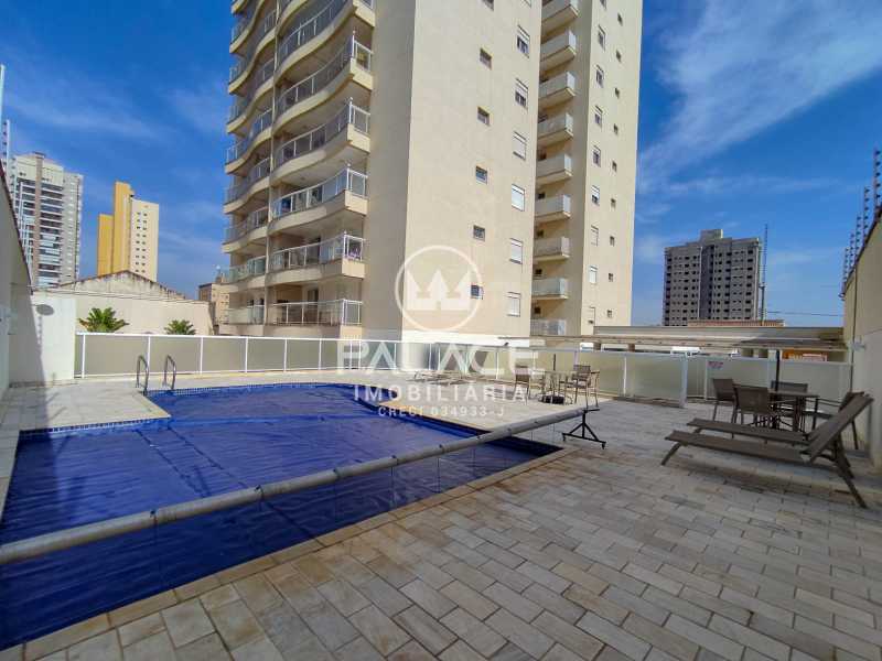 Apartamento à venda com 3 quartos, 118m² - Foto 1
