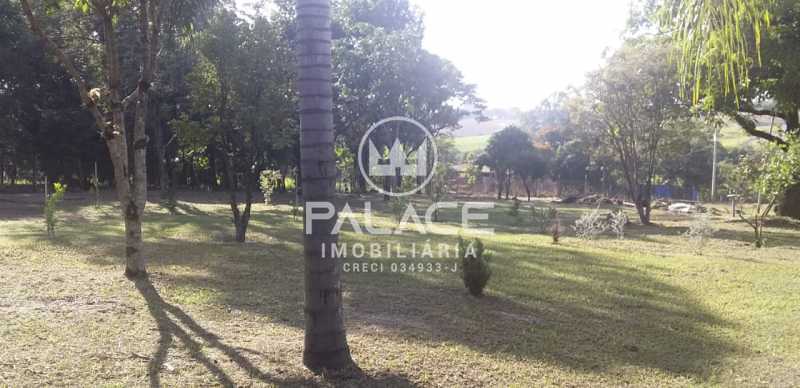 Chácara à venda com 2 quartos, 278m² - Foto 4