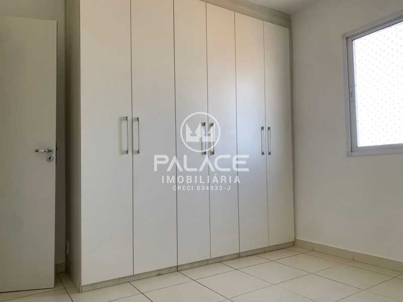 Apartamento para alugar com 3 quartos, 163m² - Foto 13