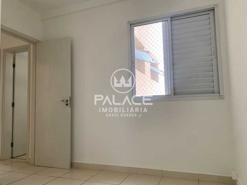 Apartamento para alugar com 3 quartos, 163m² - Foto 17