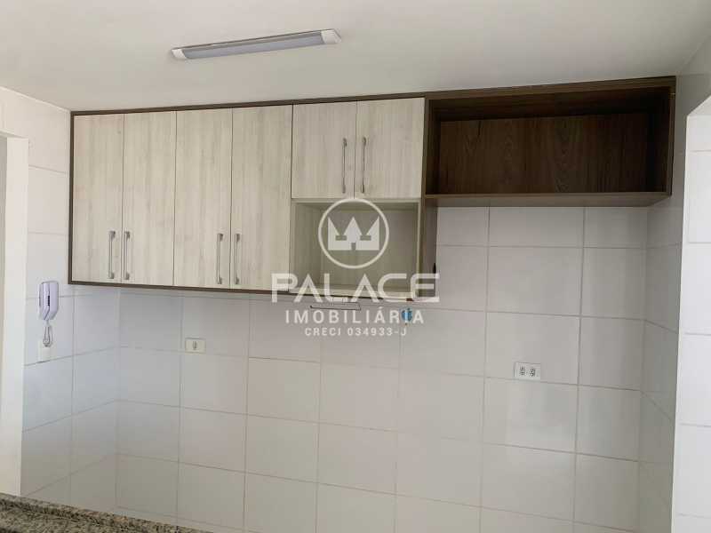 Apartamento para alugar com 3 quartos, 163m² - Foto 7