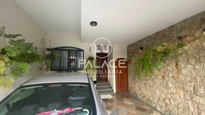 Casa à venda com 3 quartos, 125m² - Foto 2