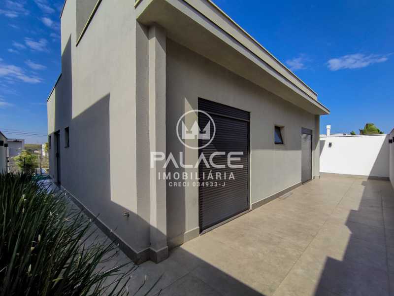 Casa de Condomínio à venda e aluguel com 3 quartos, 224m² - Foto 29