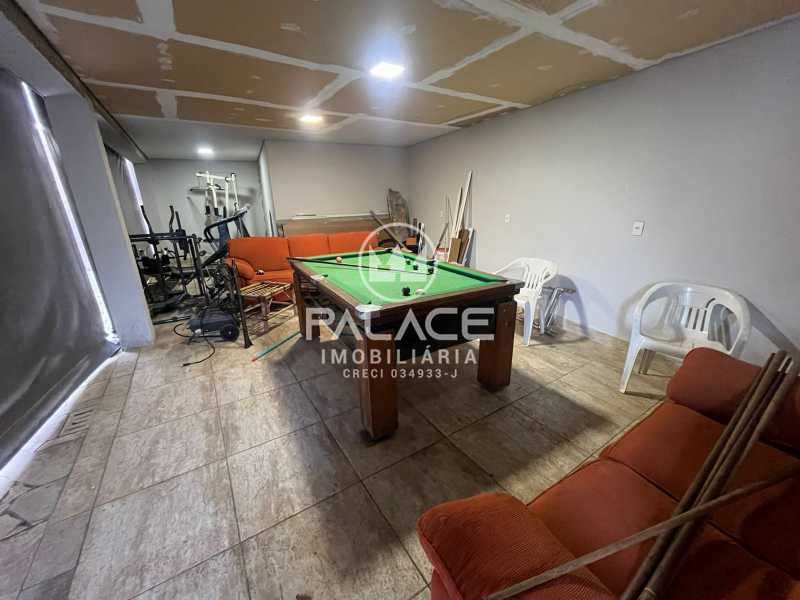 Casa à venda e aluguel com 3 quartos, 300m² - Foto 25