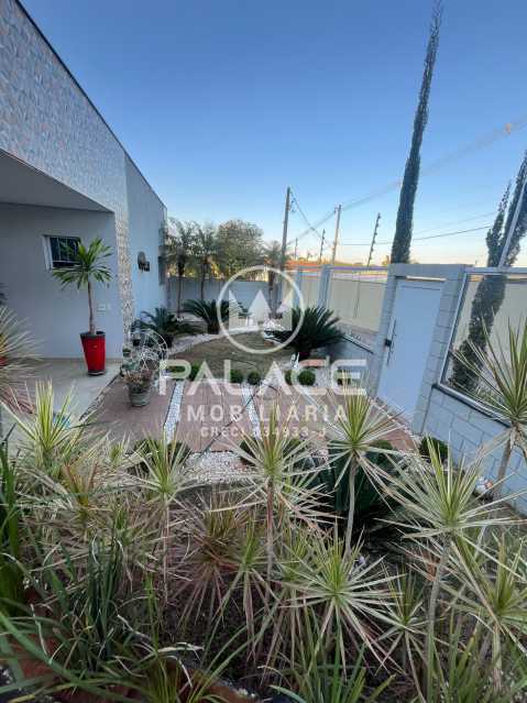Casa à venda e aluguel com 3 quartos, 300m² - Foto 2