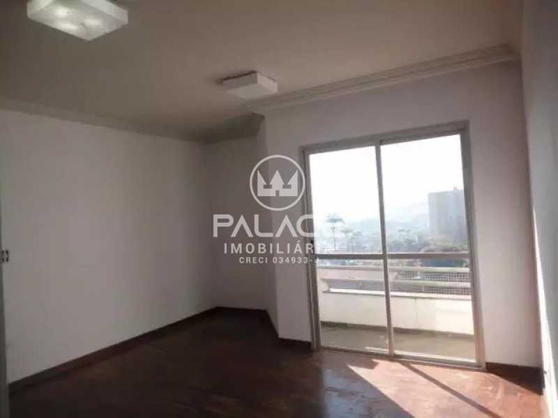 Apartamento à venda com 3 quartos, 86m² - Foto 2