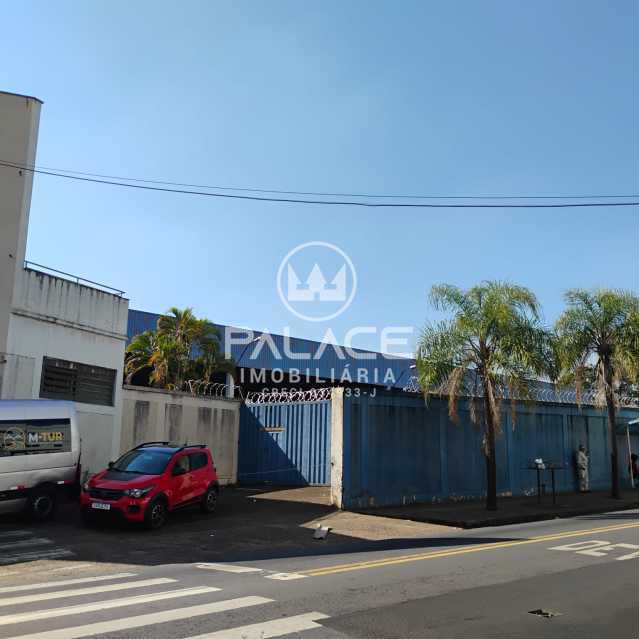 Loja-Salão para alugar, 2618m² - Foto 2