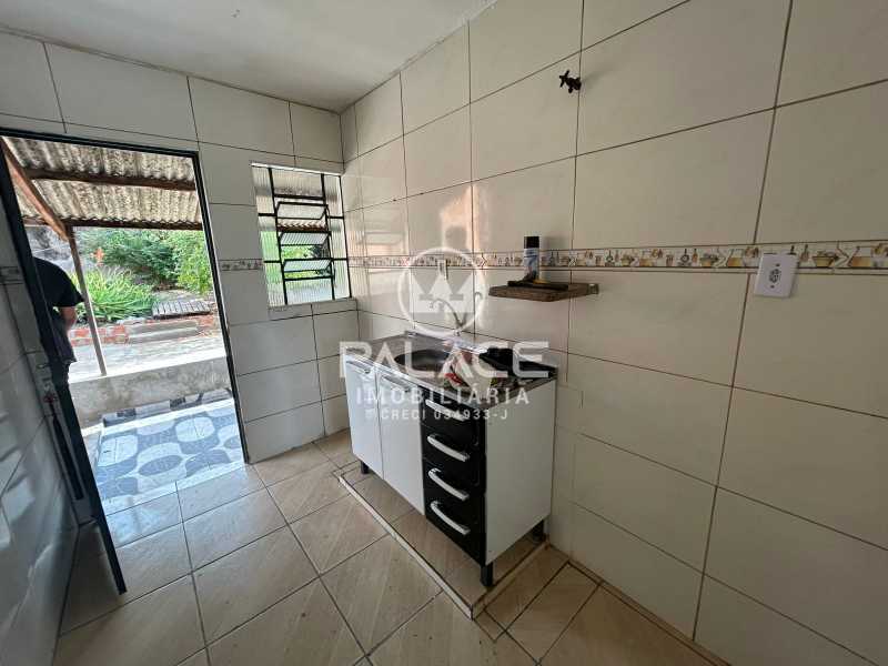 Casa para alugar com 3 quartos, 38m² - Foto 16