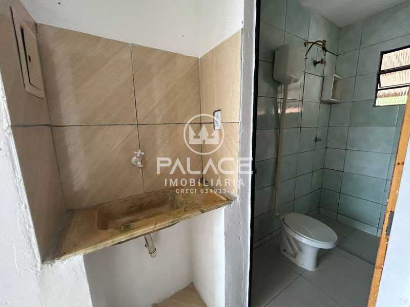 Casa para alugar com 3 quartos, 38m² - Foto 5
